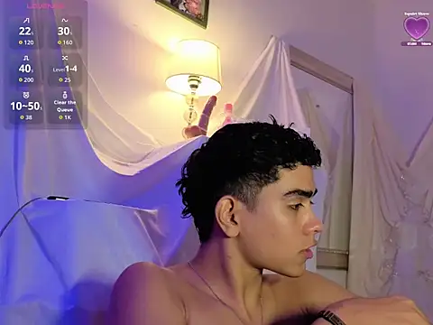 Snapshot of Yamilk101 chatting on 12-04-25, 06:12 Yamilk101 online show from 12-04-25, 06:12