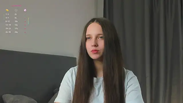 NadiaGnegy online show from 10-24-25, 01:07