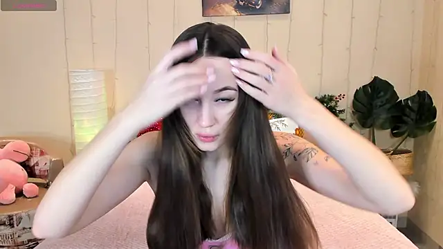 Snapshot of honeybuns_lizzy chatting on 01-07-26, 12:24 honeybuns lizzy online show from 01-07-26, 12:24