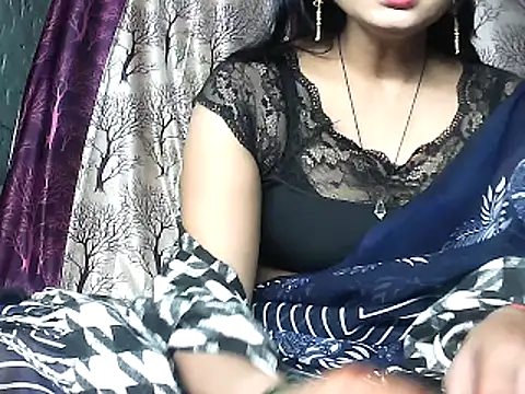 Snapshot of diksha--s chatting on 11-30-25, 10:58 diksha--s online show from 11-30-25, 10:58
