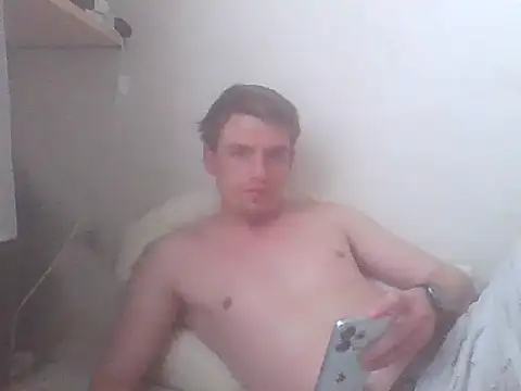 GorgeousPastry363 online show from 06-01-26, 04:52