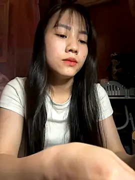 Leaf-Tgu online show from 11-06-25, 03:40