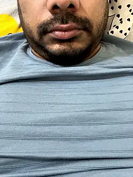 Snapshot of Handsome8677 chatting on 01-16-26, 09:41 Handsome8677 online show from 01-16-26, 09:41