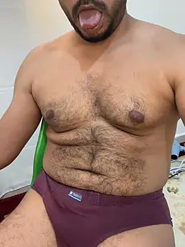 Handsome8677 online show from 04-23-26, 12:29