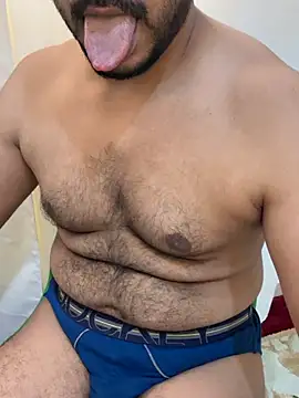 Handsome8677 online show from 04-30-26, 07:14