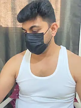 Handsome8677 online show from 06-08-26, 09:42