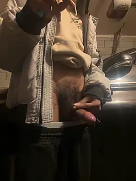 Snapshot of gtaBBC4U chatting on 11-09-25, 08:45 gtaBBC4U online show from 11-09-25, 08:45