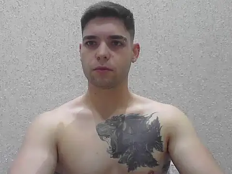 Zure-xxx online show from 03-06-26, 09:33