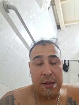 Snapshot of Rueditasss chatting on 02-05-26, 02:54 Rueditasss online show from 02-05-26, 02:54