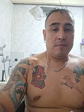 Snapshot of Rueditasss chatting on 03-09-26, 02:04 Rueditasss online show from 03-09-26, 02:04