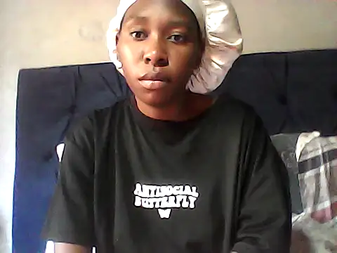 sexysmalldaily04 online show from 10-21-25, 09:43