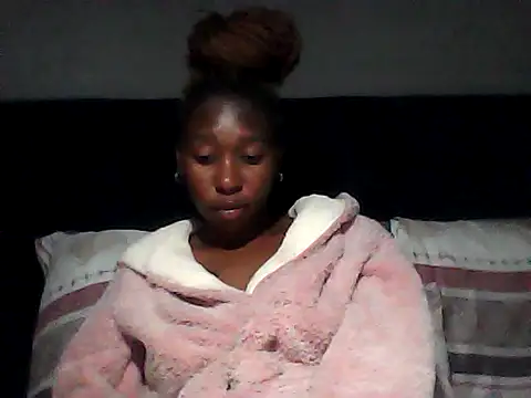 sexysmalldaily04 online show from 10-22-25, 06:07