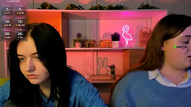 Snapshot of miki_ti chatting on 12-21-25, 11:45 miki ti online show from 12-21-25, 11:45