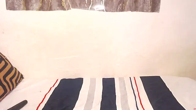 TallEbonyBabe online show from 02-02-26, 04:44