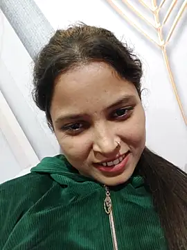 Anshika1431 online show from 11-17-25, 03:40