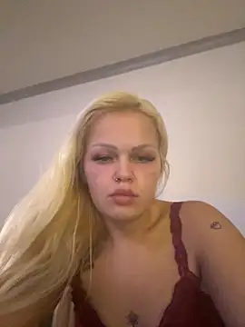 CherryXOX- online show from 11-11-25, 06:41