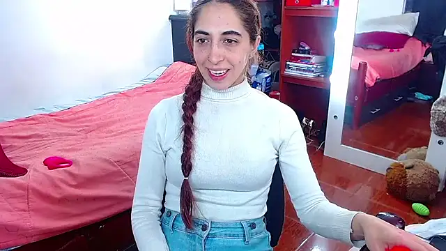 MariamGray1 online show from 07-22-26, 12:13