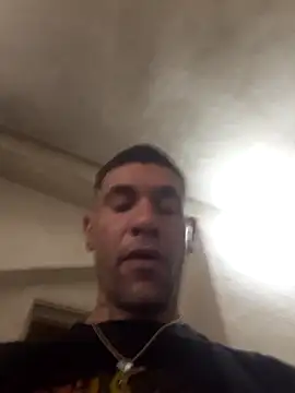 Snapshot of Stormandloganxxx chatting on 12-04-25, 03:32 Stormandloganxxx online show from 12-04-25, 03:32