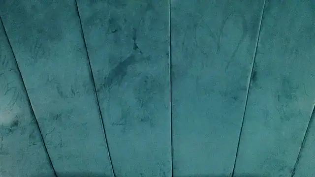 Aaron Eze online show from 10-29-25, 11:39