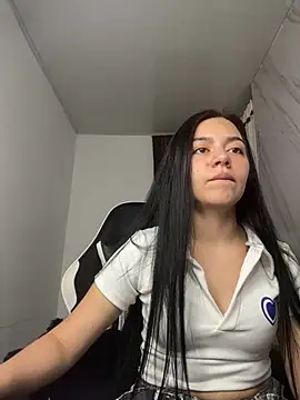 Snapshot of Midori_rosse chatting on 06-19-26, 11:41 Midori rosse online show from 06-19-26, 11:41