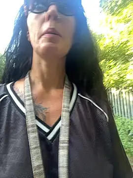DarkestDreamxox online show from 06-28-26, 05:57