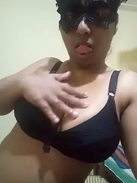 VeronicaPatel online show from 10-22-25, 03:45