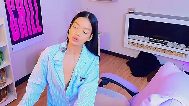Snapshot of Miss_koko_ chatting on 07-05-26, 04:19 Miss koko online show from 07-05-26, 04:19