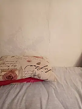 Snapshot of miamia21 chatting on 02-27-26, 08:14 miamia21 online show from 02-27-26, 08:14