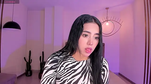 ScarlettBlaze  online show from 06-26-26, 12:09