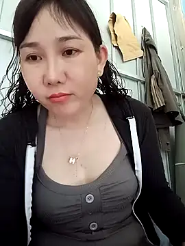 Ana-love2025 online show from 11-12-25, 02:56