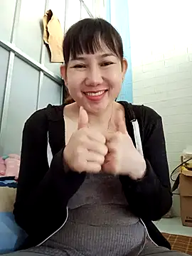 Ana-love2025 online show from 11-15-25, 01:03