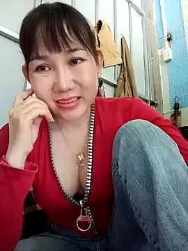 Ana-love2025 online show from 11-17-25, 12:49