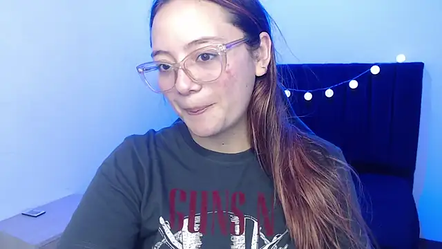 Red Lola  online show from 11-02-25, 02:19