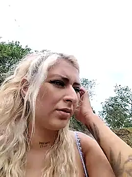 Snapshot of catalella16 chatting on 01-18-26, 06:55 catalella16 online show from 01-18-26, 06:55