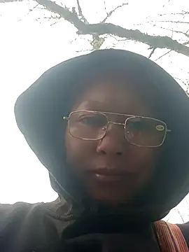 nui-show online show from 11-19-25, 01:38