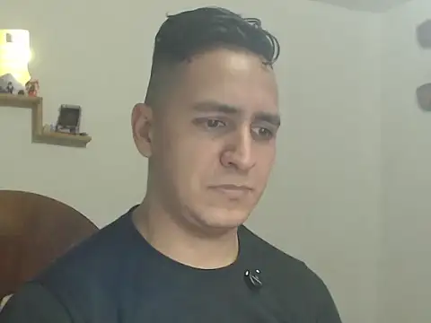 DarkTheKing online show from 11-10-25, 04:44