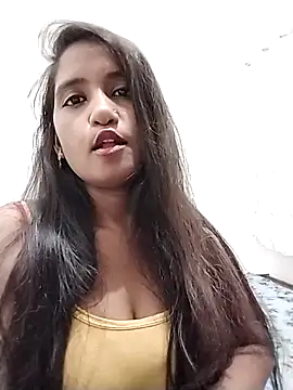 Beauty maya online show from 10-18-25, 03:35