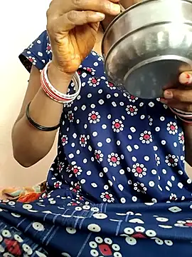 Snapshot of Beauty_maya chatting on 03-20-26, 05:23 Beauty maya online show from 03-20-26, 05:23