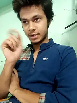 maxmishra18 online show from 12-16-25, 03:44