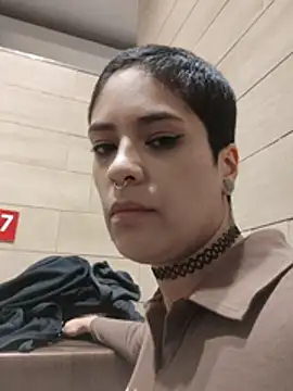 Snapshot of Natimiau chatting on 11-07-25, 10:21 Natimiau online show from 11-07-25, 10:21