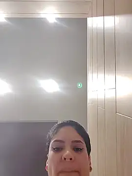 Snapshot of Natimiau chatting on 01-17-26, 10:02 Natimiau online show from 01-17-26, 10:02