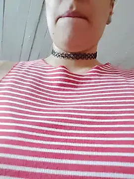 Snapshot of Natimiau chatting on 02-20-26, 01:13 Natimiau online show from 02-20-26, 01:13