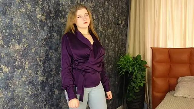 Snapshot of NightSaffron chatting on 12-03-25, 07:05 NightSaffron online show from 12-03-25, 07:05