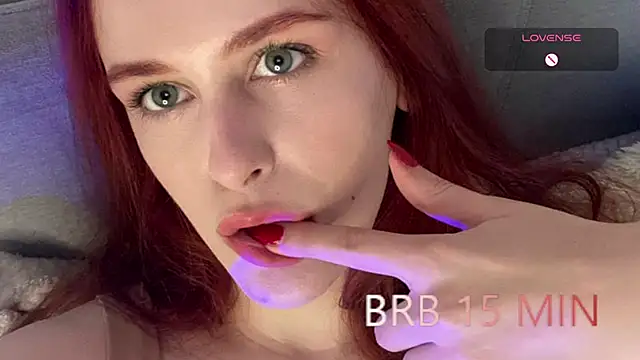 Snapshot of Veksal1a chatting on 03-08-26, 10:35 Veksal1a online show from 03-08-26, 10:35