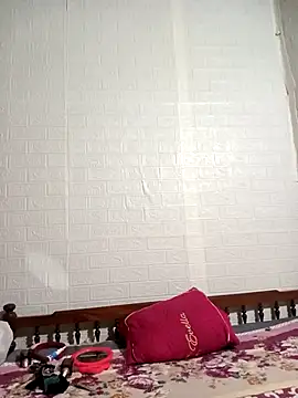 Snapshot of tabby-cat11 chatting on 11-15-25, 02:24 tabby-cat11 online show from 11-15-25, 02:24