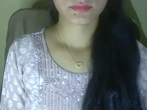 Shezi N online show from 06-17-26, 03:13