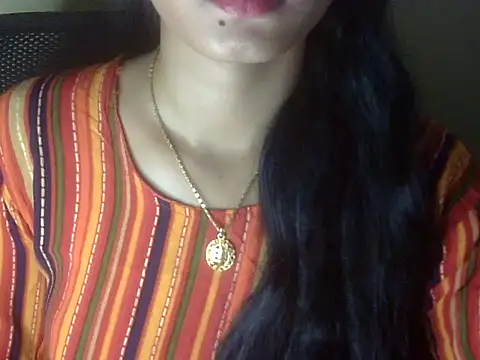 Shezi N online show from 07-15-26, 03:28