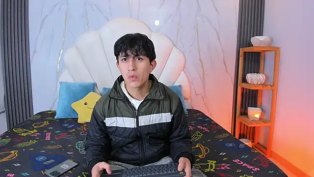 hoot booys  online show from 04-20-26, 09:27