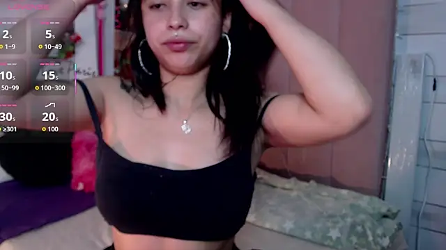 petite coral online show from 03-24-26, 01:32