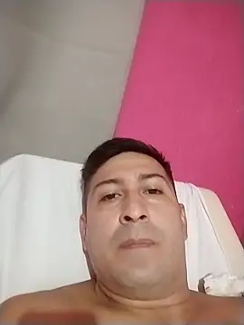 Snapshot of fermariana chatting on 03-17-26, 12:59 fermariana online show from 03-17-26, 12:59